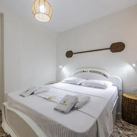 Perla 2br Beachside By Pikhost Appartement