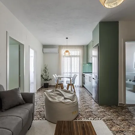 Appartement Perla 2br Beachside By Pikhost Golem (Tirana)