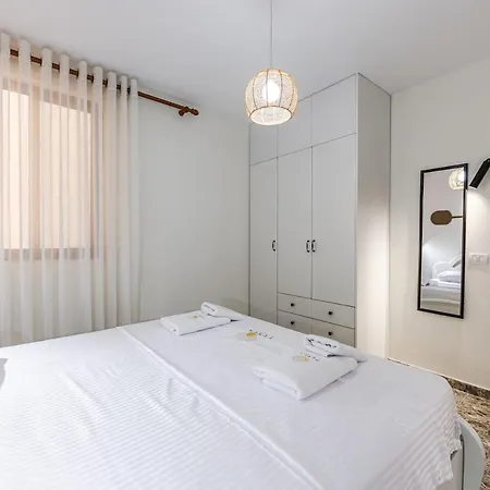 Appartement Perla 2br Beachside By Pikhost