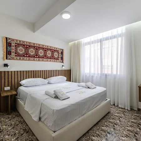 Perla 2br Beachside By Pikhost Golem (Tirana)