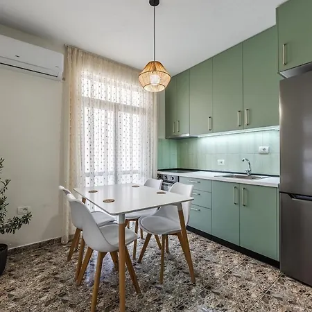 Perla 2br Beachside By Pikhost Golem (Tirana)