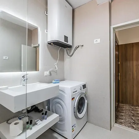 Perla 2br Beachside By Pikhost Appartement Golem (Tirana)